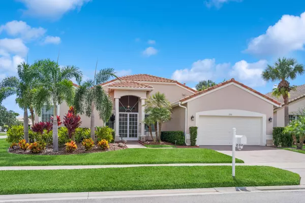 230 NW Liseron WAY, Port Saint Lucie, FL 34986