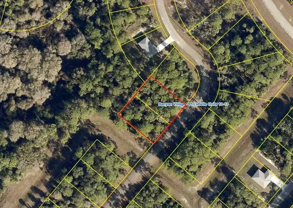 526 Sussex LN, Labelle, FL 33935