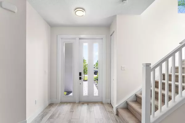 Lake Worth, FL 33463,7458 Estero DR