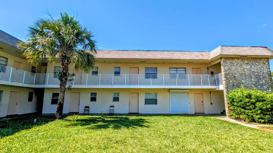 2301 SE 4th ST 11, Boynton Beach, FL 33435