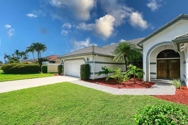 Lake Worth, FL 33467,6879 Lake Island DR