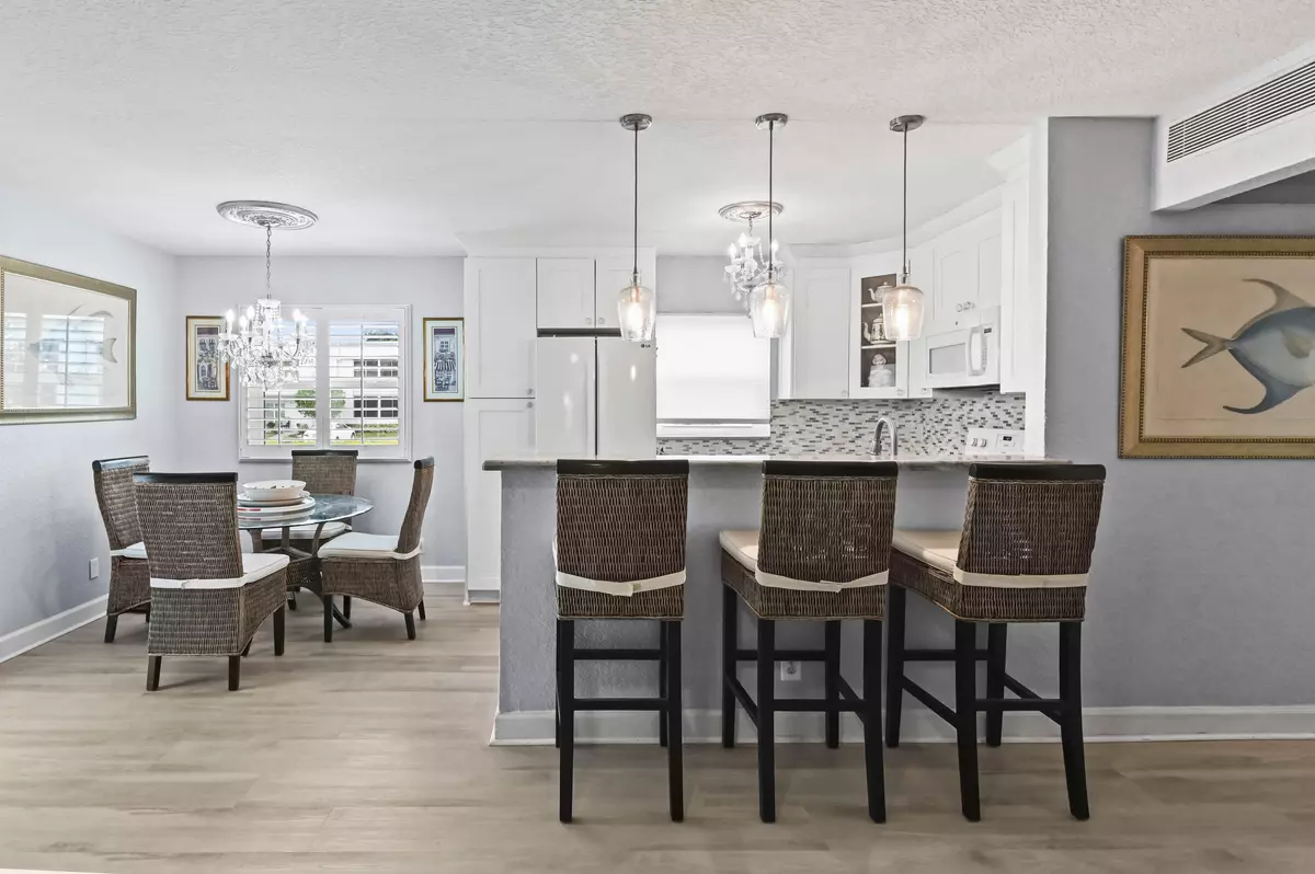 Delray Beach, FL 33446,673 Brittany O