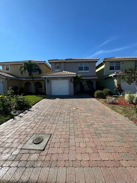 3256 Commodore CT, West Palm Beach, FL 33411