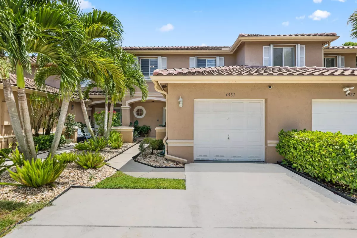 Lake Worth, FL 33463,4931 Pinemore LN