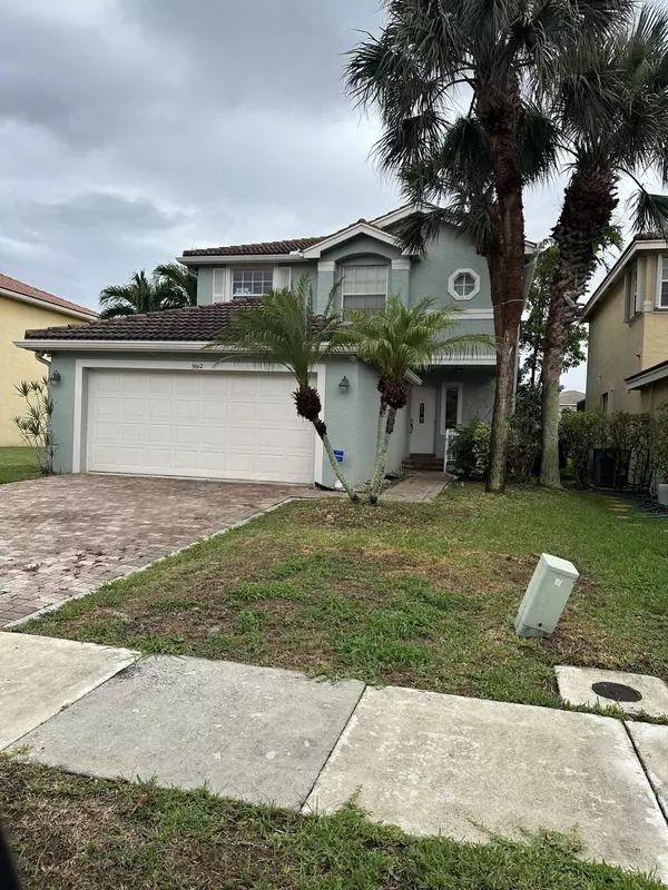 5012 Starblaze DR, Greenacres, FL 33463