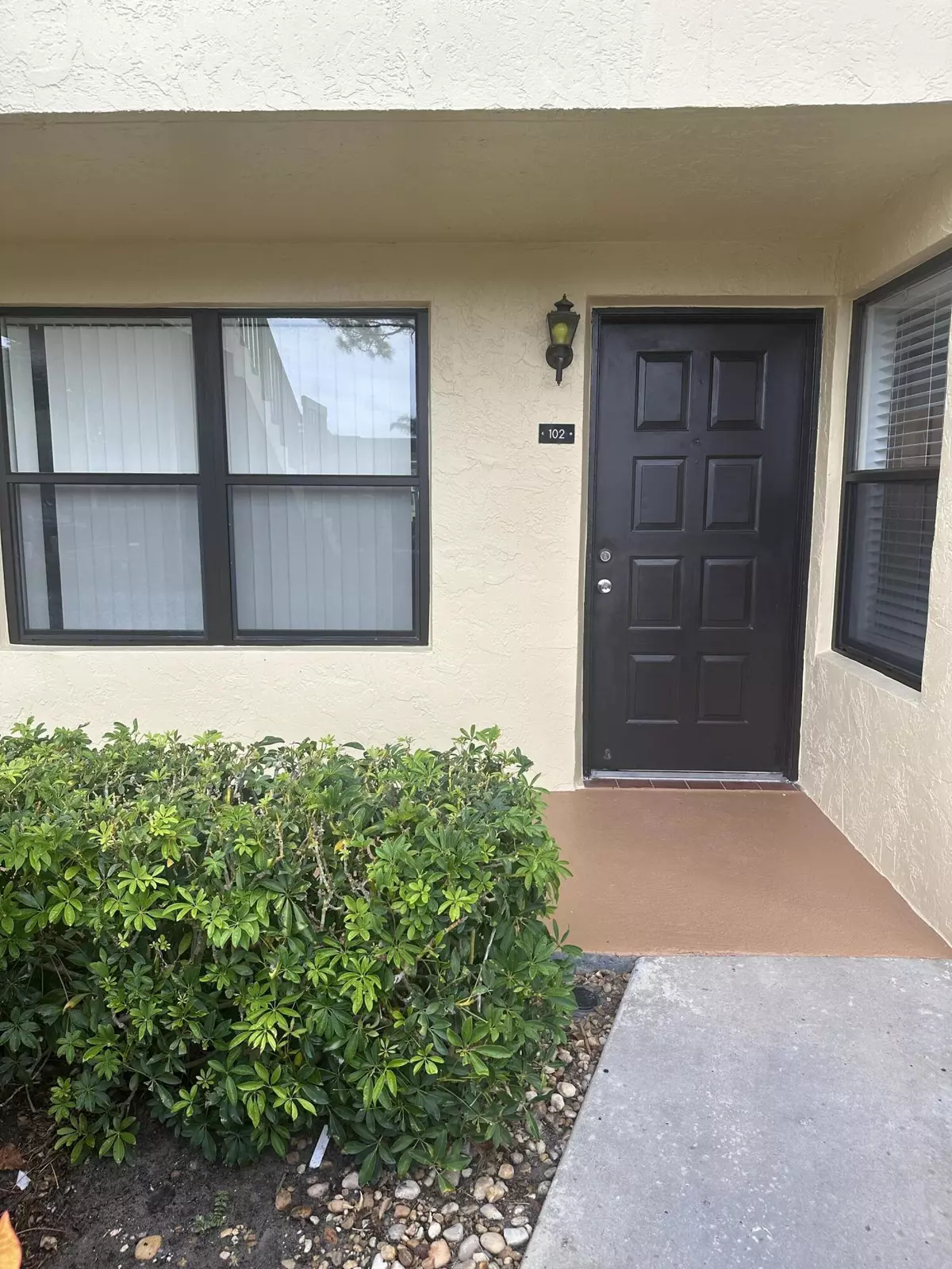 Lake Worth, FL 33467,4692 Lucerne Lakes BLVD 102