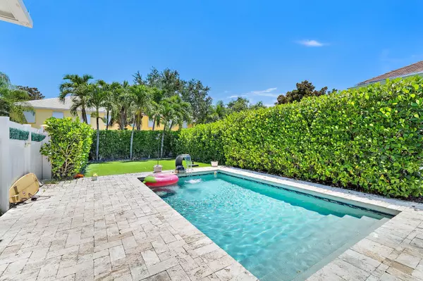Jupiter, FL 33458,231 Caravelle DR