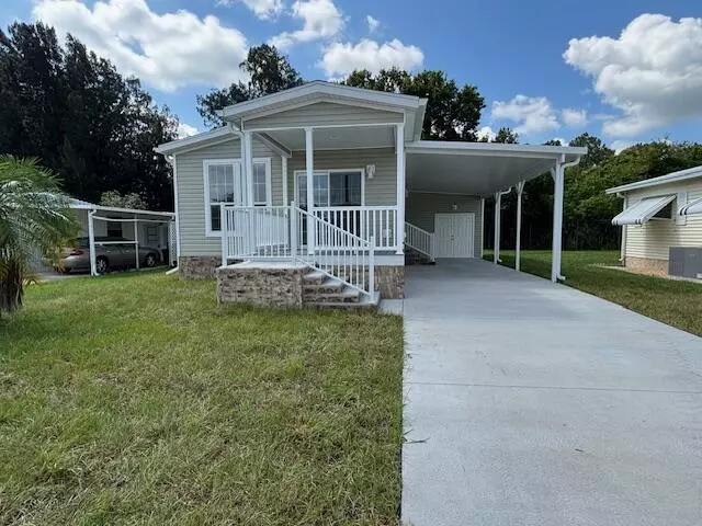 146 NE Holiday Park BLVD, Palm Bay, FL 32907