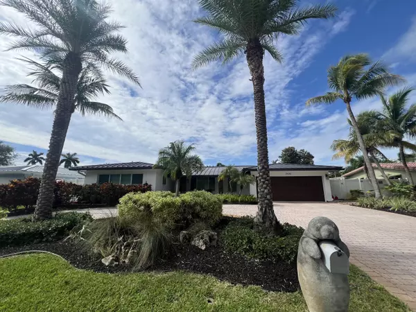 2620 NE 53rd ST, Lighthouse Point, FL 33064