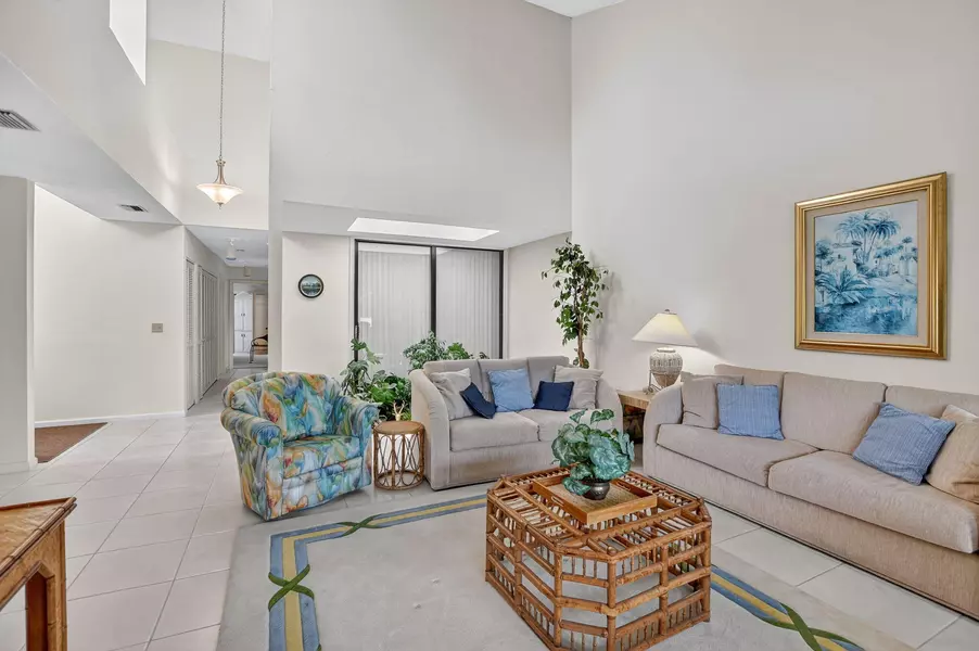 19600 Sawgrass CIR 2604, Boca Raton, FL 33434