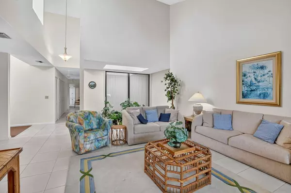 19600 Sawgrass CIR 2604, Boca Raton, FL 33434