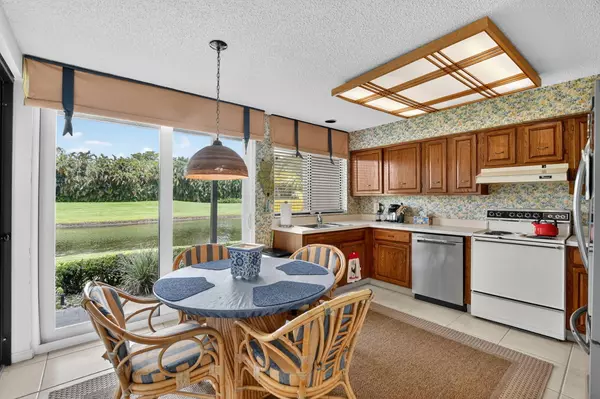 Boca Raton, FL 33434,19600 Sawgrass CIR 2604