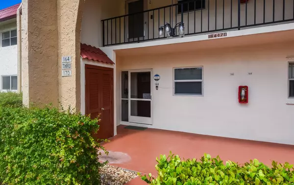 West Palm Beach, FL 33411,166 Lake Carol DR