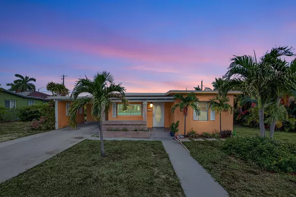 1136 W 7th ST, Riviera Beach, FL 33404