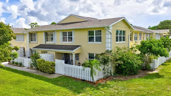 221 Foxtail DR I, Greenacres, FL 33415