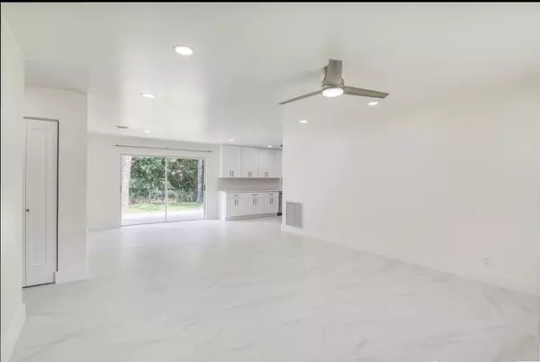 Loxahatchee Groves, FL 33470,14735 Flamingo RD