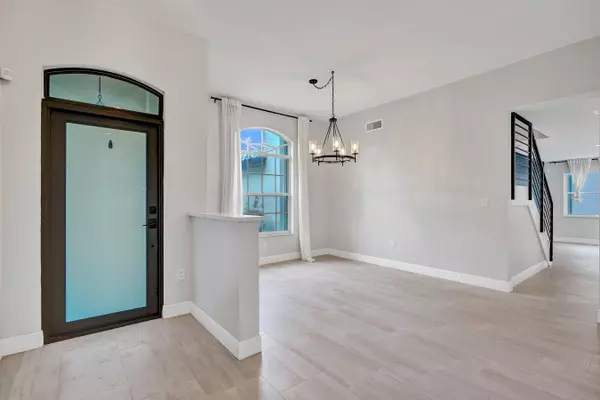 Pembroke Pines, FL 33029,1930 NW 180th WAY