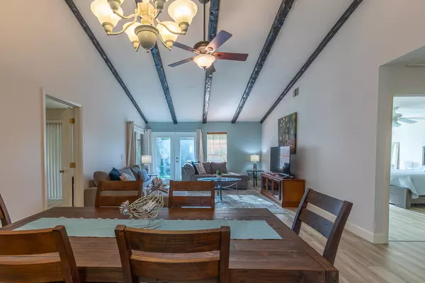 Port Saint Lucie, FL 34952,3303 SE Sandpiper CIR