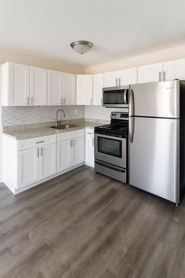 West Palm Beach, FL 33409,2708 Vandiver DR 11c