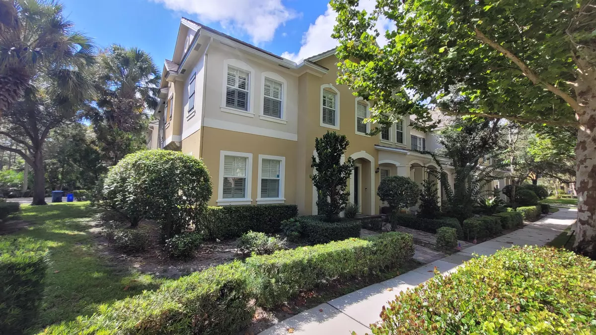 Jupiter, FL 33458,118 Lismore LN