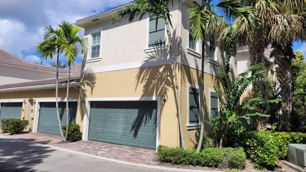 Jupiter, FL 33458,118 Lismore LN