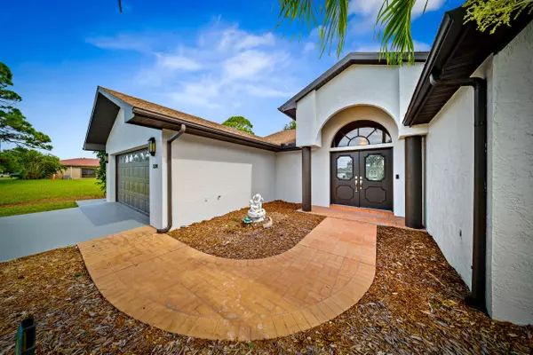 Port Saint Lucie, FL 34983,326 NE Genesee AVE