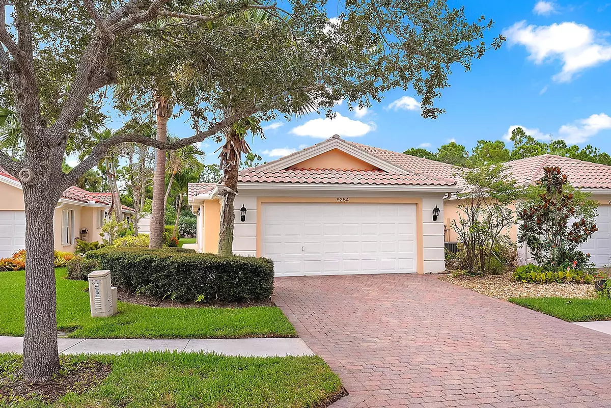 Hobe Sound, FL 33455,9284 SE Hawks Nest CT
