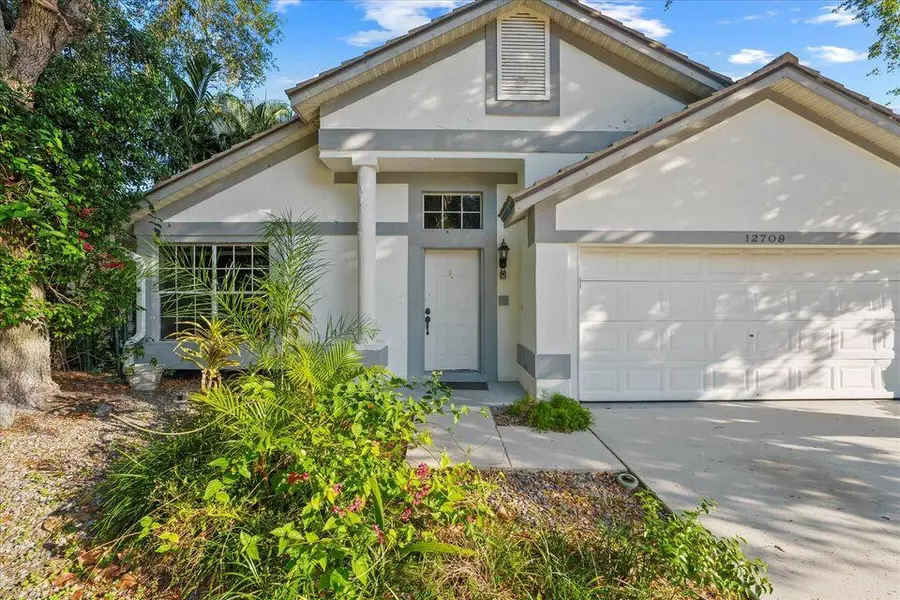 12709 White Coral DR, Wellington, FL 33414