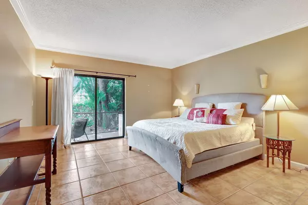 Wellington, FL 33414,11863 Wimbledon CIR 440