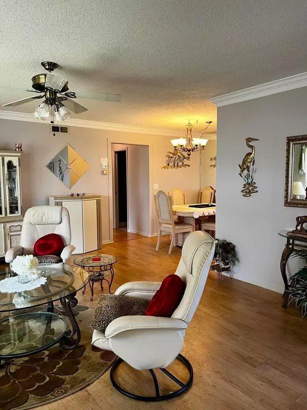 Fort Pierce, FL 34982,910 Savannas Point DR A