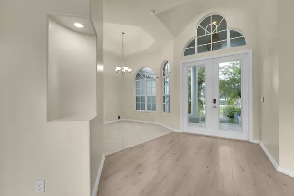 Loxahatchee, FL 33470,17673 N N 75th PL