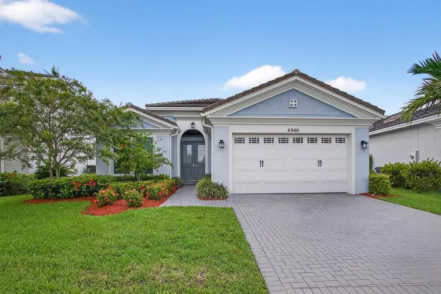 5960 Buttonbush DR, The Acreage, FL 33470