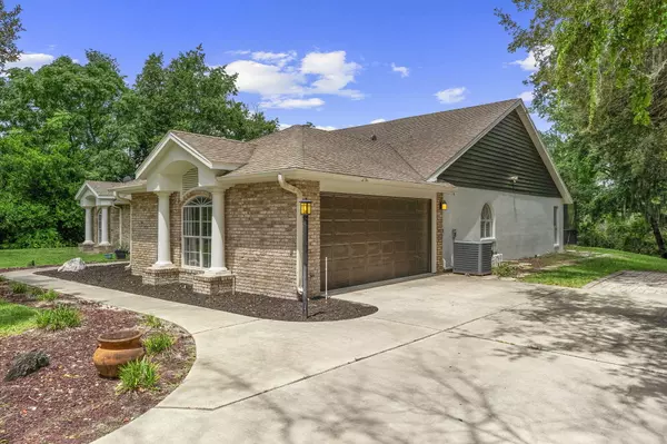 Deltona, FL 32738,2120 Lakebreeze WAY