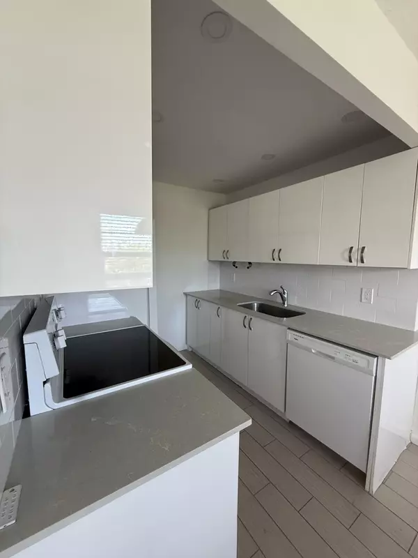 Boca Raton, FL 33434,4085 E Cornwall