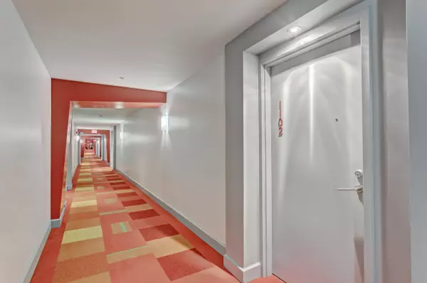 West Palm Beach, FL 33401,1551 N Flagler DR 1102