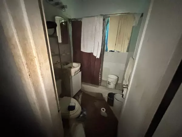 Miami, FL 33167,12931 Westview DR