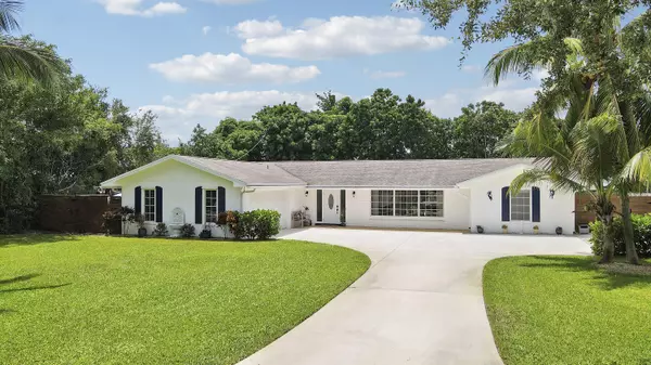 339 Country Club DR, Tequesta, FL 33469