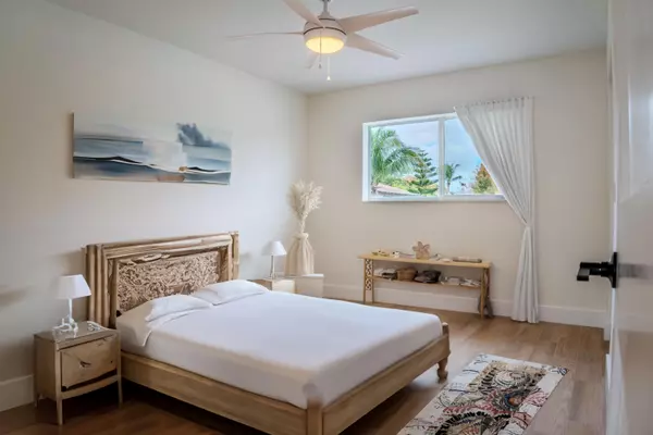 Delray Beach, FL 33444,238 SE 1st AVE 2