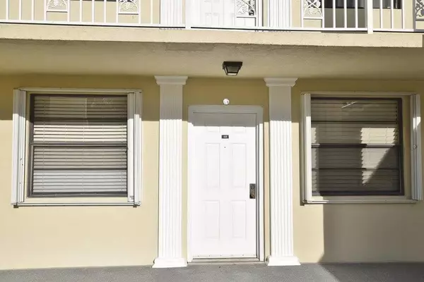 West Palm Beach, FL 33409,3521 Village BLVD 103