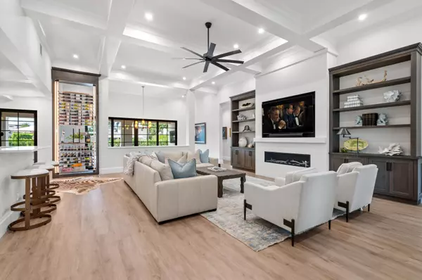 Delray Beach, FL 33483,925 Allamanda DR