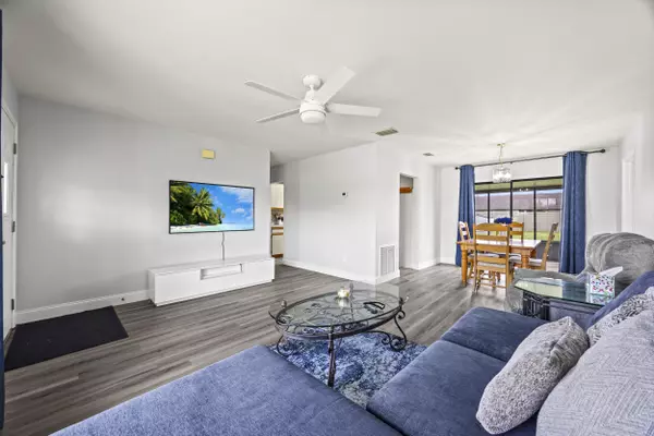 Port Saint Lucie, FL 34953,621 SW Stillman AVE