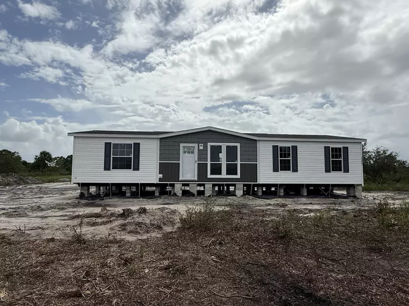 21122 NW 278th ST, Okeechobee, FL 34972