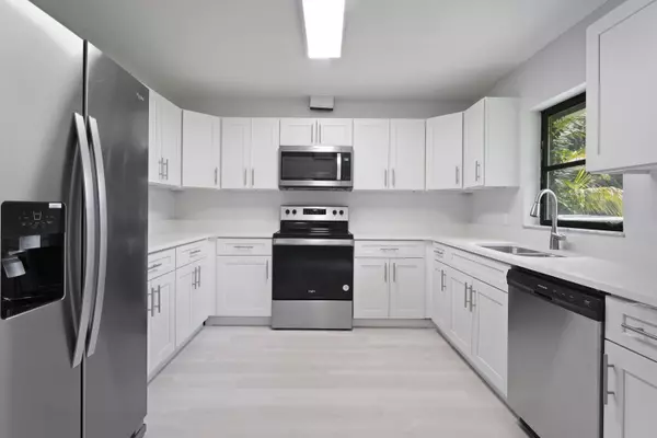 Boynton Beach, FL 33426,1201 NW 7th CT