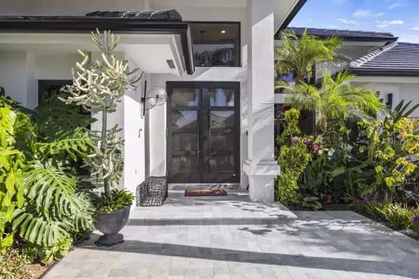 Boca Raton, FL 33498,10288 Shireoaks LN