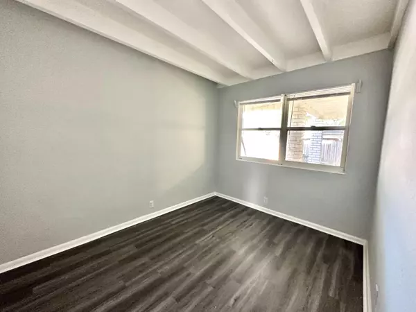 West Palm Beach, FL 33407,527 48th ST 1