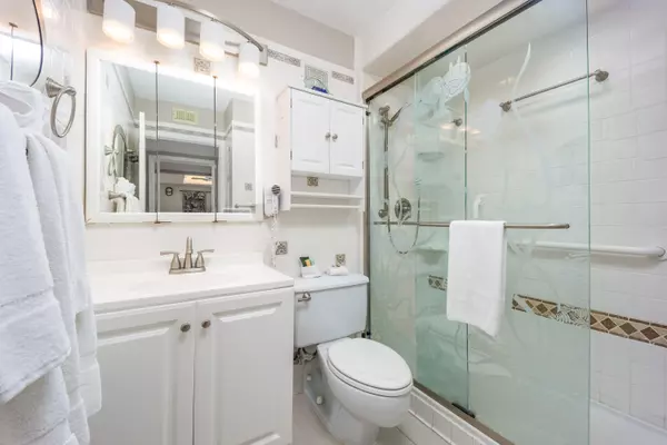 Jensen Beach, FL 34957,9800 S Ocean DR 401