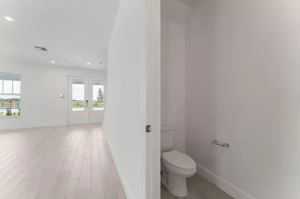 Palm City, FL 34990,11000 SW Pioneer Pkwy