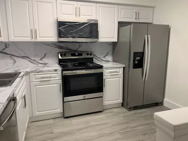 Greenacres, FL 33463,4704 Pier DR