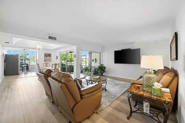 Jupiter, FL 33477,16913 Waterbend DR 165