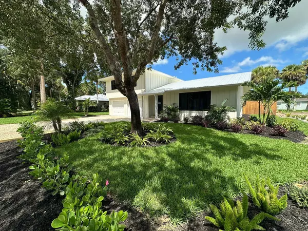 Vero Beach, FL 32968,660 42nd AVE